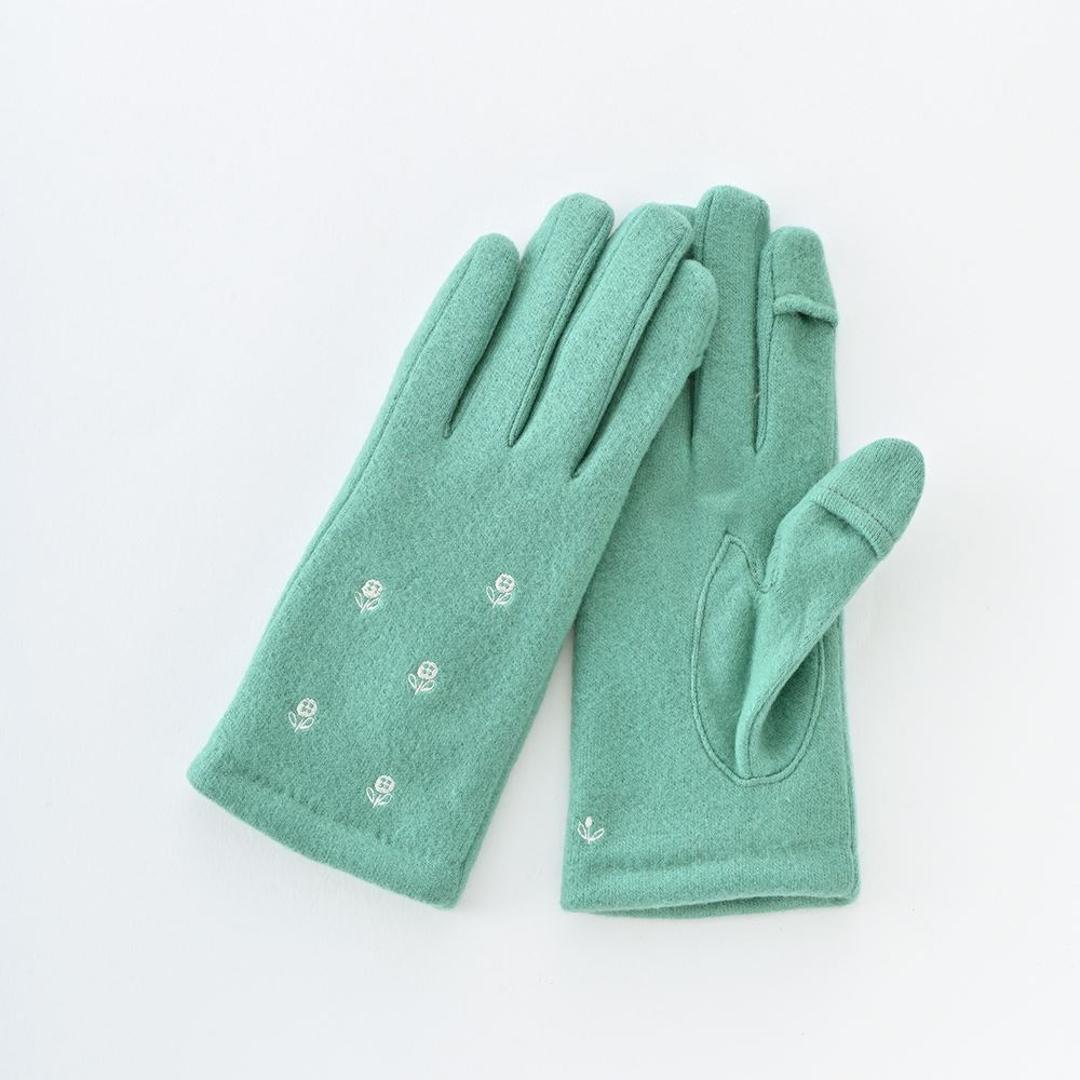 クロダ 手袋 KURODA AF65101L8 通販 グローブ レディース かわいい 暖かい スマホ対応 指あき 指出し 刺繍 おしゃれ 可愛い オシャレ 5本指 フラワー刺繍ジャージグローブ アクリル マイクロボア レディース手袋 ファッション小物 グリーン ・