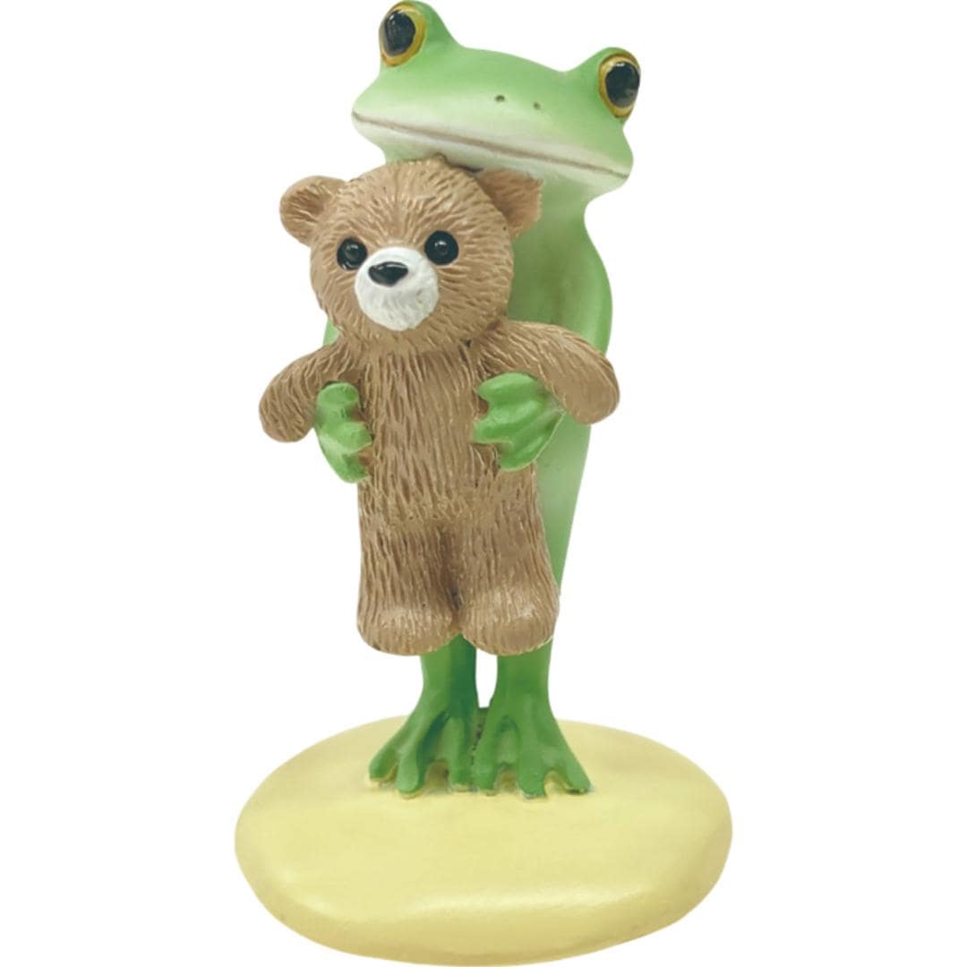 カエル 置物 通販 蛙 かえる 置き物 おきもの 玄関 トイレ ガーデニング おしゃれ かわいい インテリア オーナメント カエルグッズ フィギュア マスコット 飾り オブジェ 癒し Copeau コポー ギフト 贈り物 クマを抱っこするカエル ・