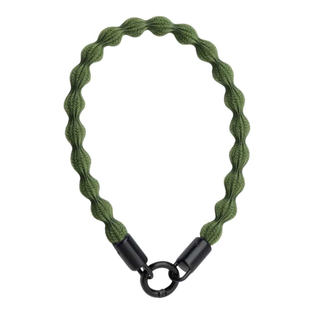 ハンドストラップ スマホ 手首 通販 スマホストラップ スマートフォンストラップ 伸びる 携帯ストラップ 携帯電話ストラップ 落下防止 伸縮 挟むだけ カラビナ おしゃれ オシャレ かわいい 可愛い スマホアクセサリー 携帯アクセサリー 携帯電話アクセサリー オリーブ ・