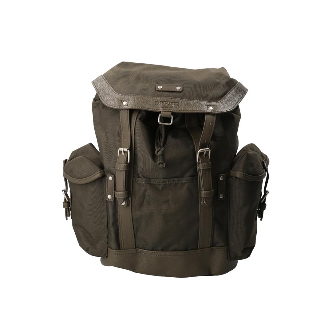 DEVICE リュック デバイス DRN25089 通販 リュックサック バックパック デイパック メンズ A4 撥水 通学 通勤 旅行 アウトドア 背面ファスナー 直結 PC収納 男子 高校生 大容量 シンプル 大人 男性 自転車 バイク メンズバッグ カーキ ・