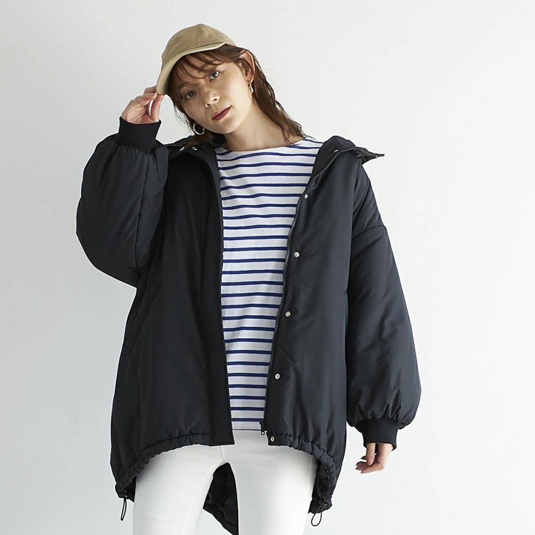 パーカーコート レディース 通販 パーカー コート ボリューム袖 アウター 中綿コート ミドル丈 ミディアム丈 ミドル丈中綿モンスターパーカー 秋 冬 秋冬 おしゃれ シンプル 女性 大人 かわいい カジュアル 通勤 通学 レディースファッション ブラック Mサイズ