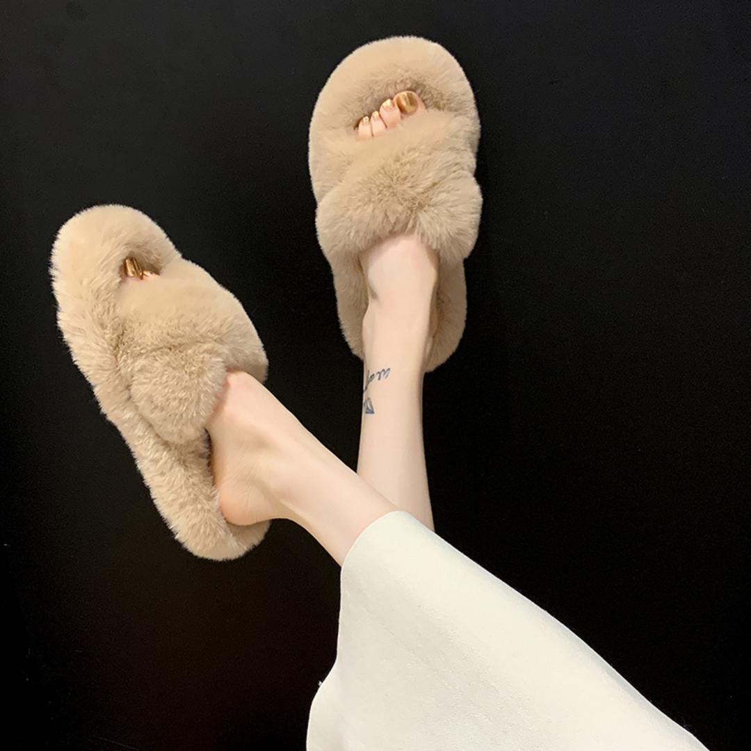 スリッパ おしゃれ 冬用 通販 ルームシューズ 冬 フェイク ファー レディース もこもこ あったか 大人 可愛い 暖かい かわいい 女の子 前開き 前あき 室内履き オシャレ 雑貨 インテリア ライトブラウン 22.5CM(35)