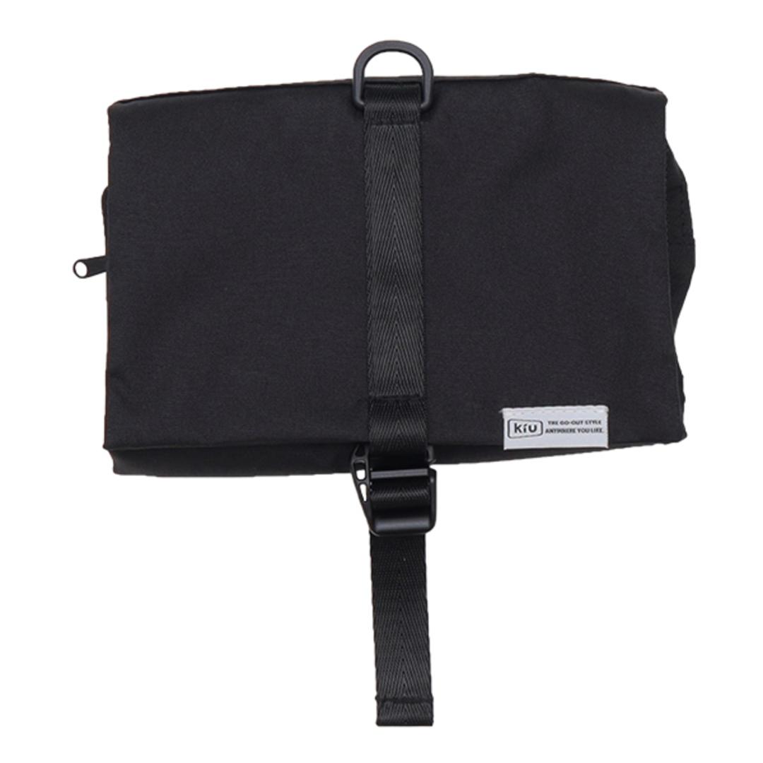 kiu ポーチ キウ K462 通販 吊り下げポーチ トラベルポーチ メッシュポーチ 化粧ポーチ コスメポーチ メイクポーチ 吊り下げ 洗面用具 旅行 出張 おしゃれ 撥水 レディース メンズ 小分けバッグ ハンギングポーチ パッキングオーガナイザー 旅行用品 900.ブラック ・