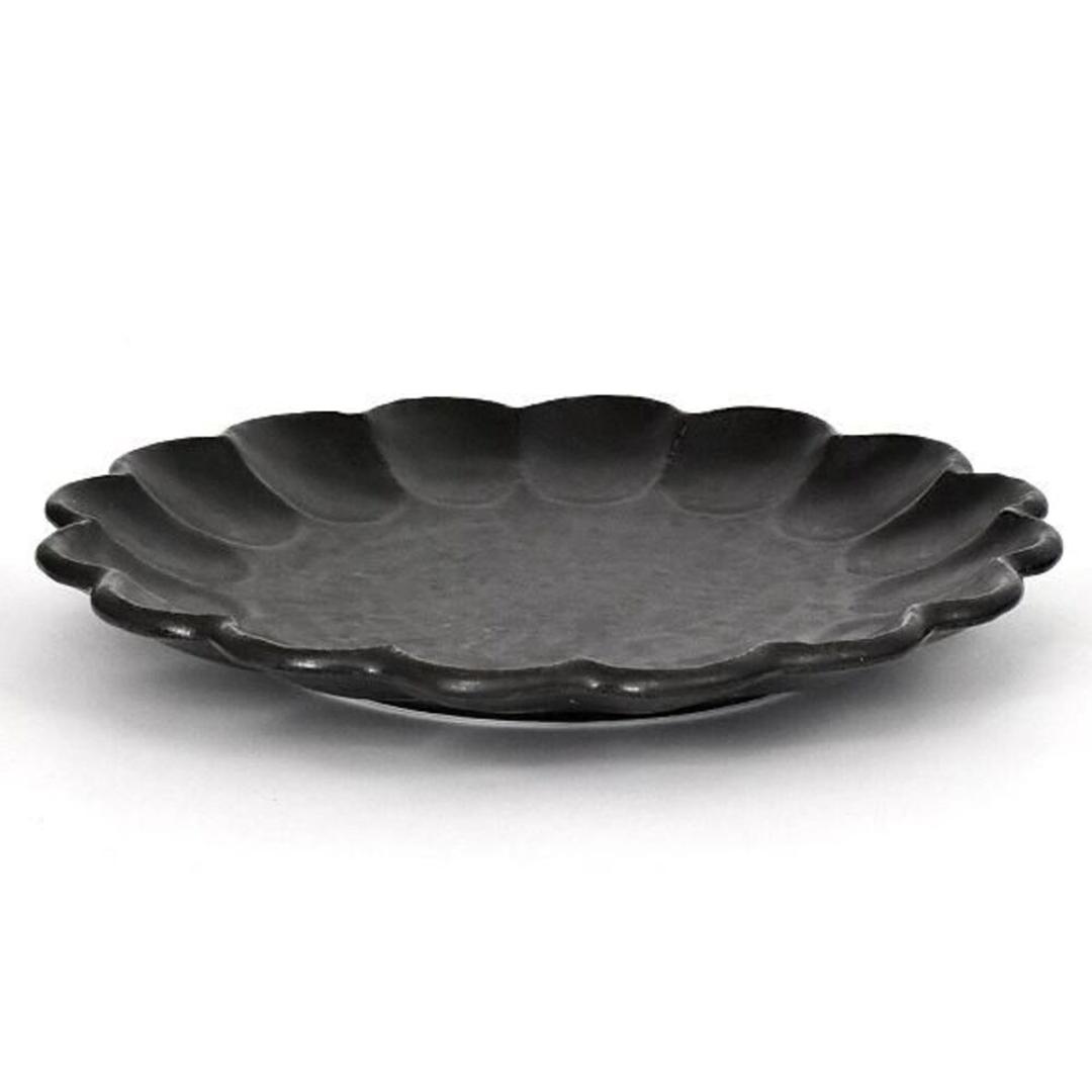 美濃焼 皿 通販 日本製 お皿 プレート 美濃 焼 21.5cm 中皿 丸皿 モーニングプレート 和食器 おしゃれ モダン かわいい 花形 花型 お花 電子レンジ対応 食洗機対応 サラダ デザート ケーキ リンカ 21プレート グルメスタイル キッチン用品 ブラック ・