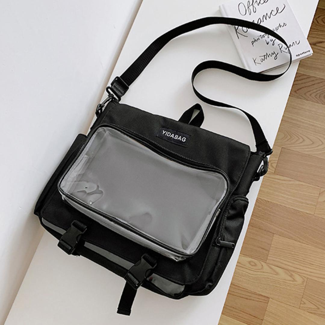 痛バッグ リュック 4way 通販 痛バ 推し活用バッグ トートバッグ ショルダー 斜めがけ 推し活 おしゃれ かわいい バッグ バック カバン 鞄 A4 大容量 透明ポケット クリア ぬいぐるみ 缶バッチ デコ 推し オタク 通学 お出かけ カジュアル ブラック ・