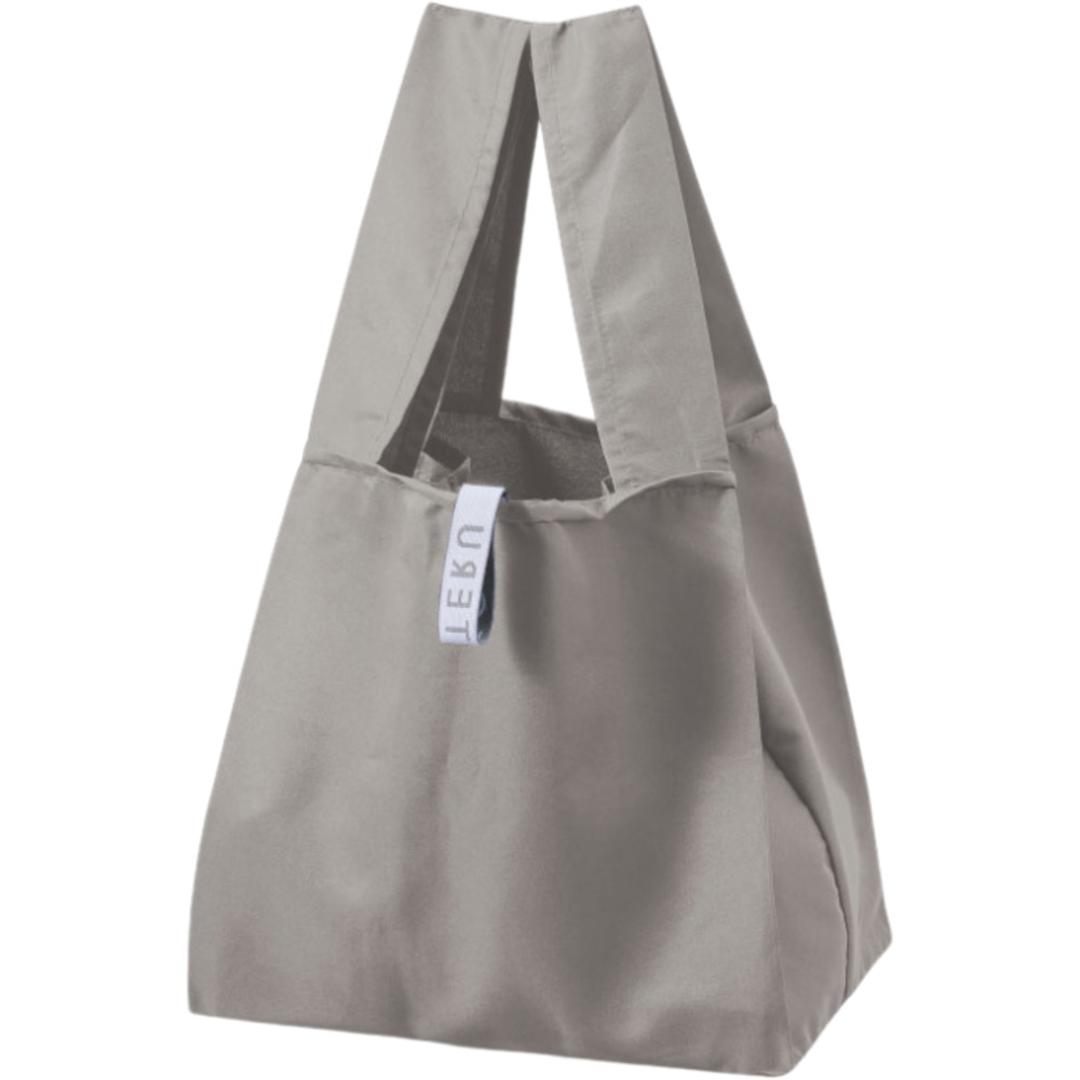 MOTTERU モッテル エコバッグ 折りたたみ 通販 エコバック コンパクト おりたたみ 折り畳み マチ 幅広 入れやすい 出しやすい 使いやすい トート 手提げ クルリト スクエアデリバッグ サブバッグ サブバック 日常使い シンプル 無地 グレー ・