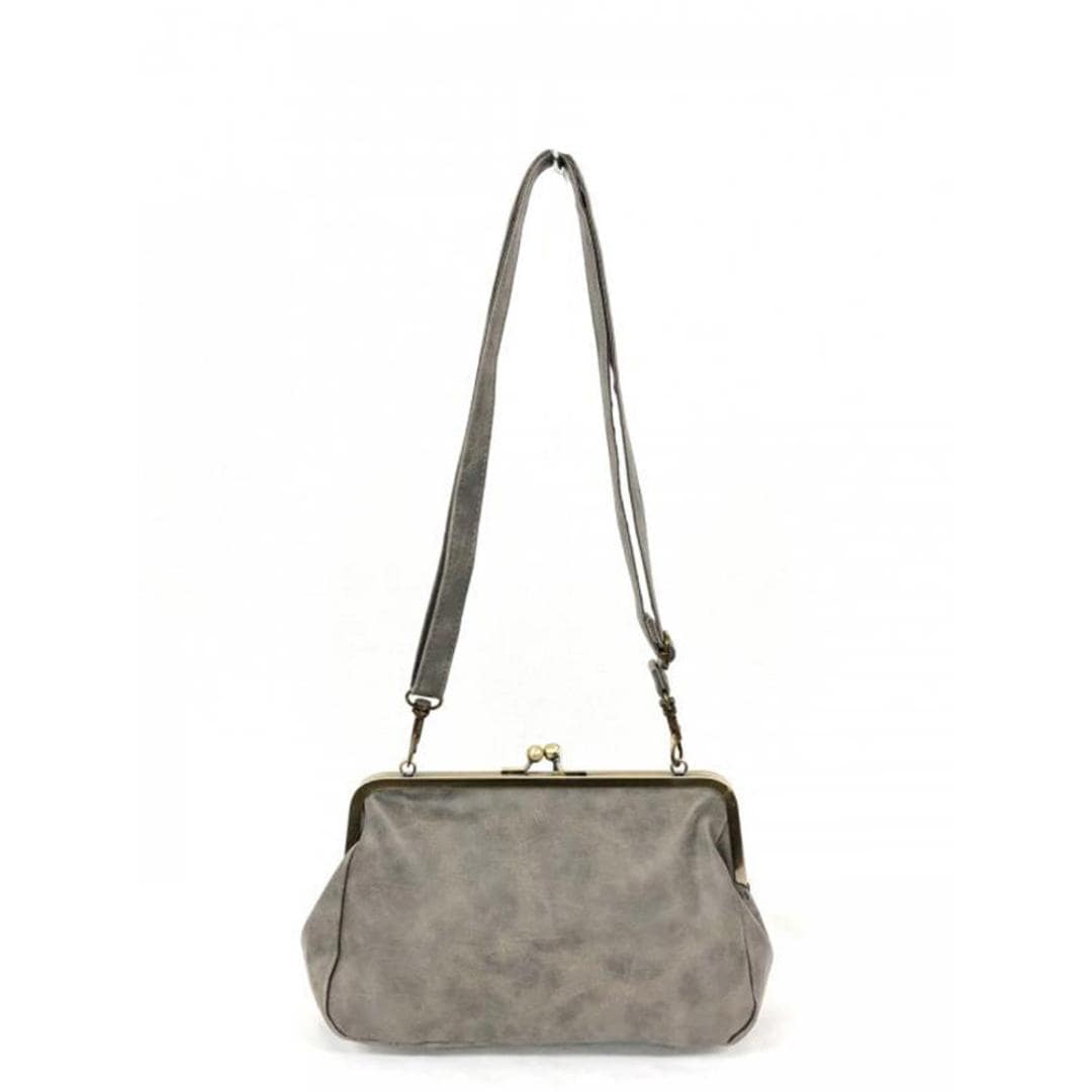 lafiel ラフィール ショルダーバッグ 通販 ショルダーバック がま口バッグ 斜めがけバッグ 3146600 ななめがけバッグ 斜め掛けバッグ クラッチバッグ レディース 肩掛けバッグ 肩掛けバック かわいい おしゃれ 可愛い カジュアル フェミニン ベージュ ・