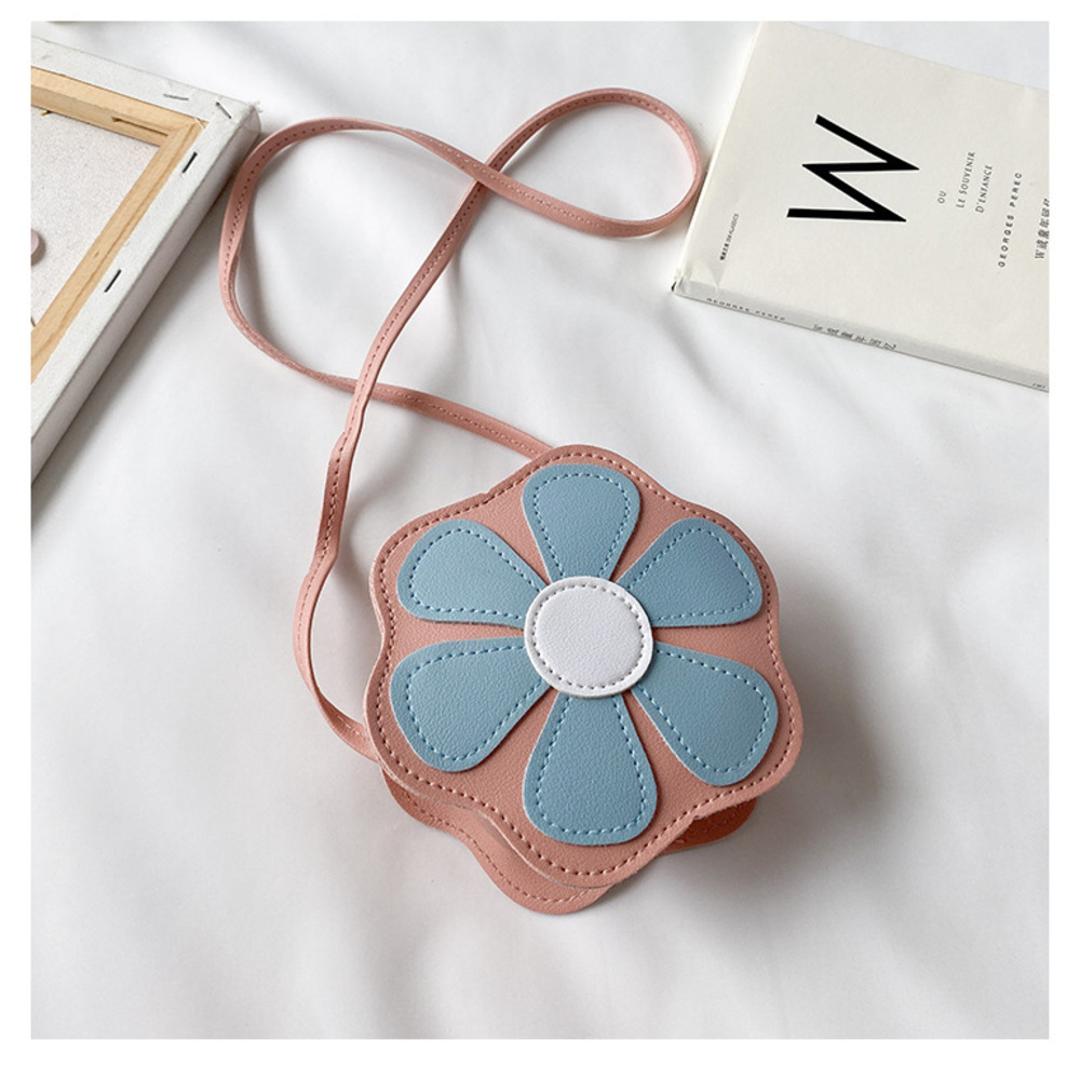 キッズ ポシェット 女の子 通販 斜め掛け シュルダーバッグ フラワーショルダー フラワー 花 ショルダーバック バッグ バック かばん ミニバッグ ミニバック 肩掛け おしゃれ 可愛い かわいい 子供 お出掛け お出かけ 旅行 ギフト お誕生日 ピンク ・