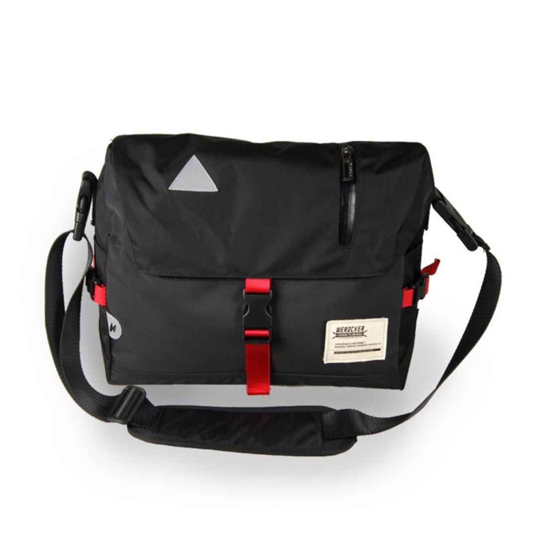 メッセンジャーバッグ 大容量 メンズ 通販 メッセンジャーバック ショルダーバッグ サイドバッグ ボディーバッグ ショルダーバック ボディーバック サイドバック A4 軽量 撥水 斜めがけバッグ 斜めがけバック 斜めがけ 肩掛け 自転車 通勤 通学 ブラック ・