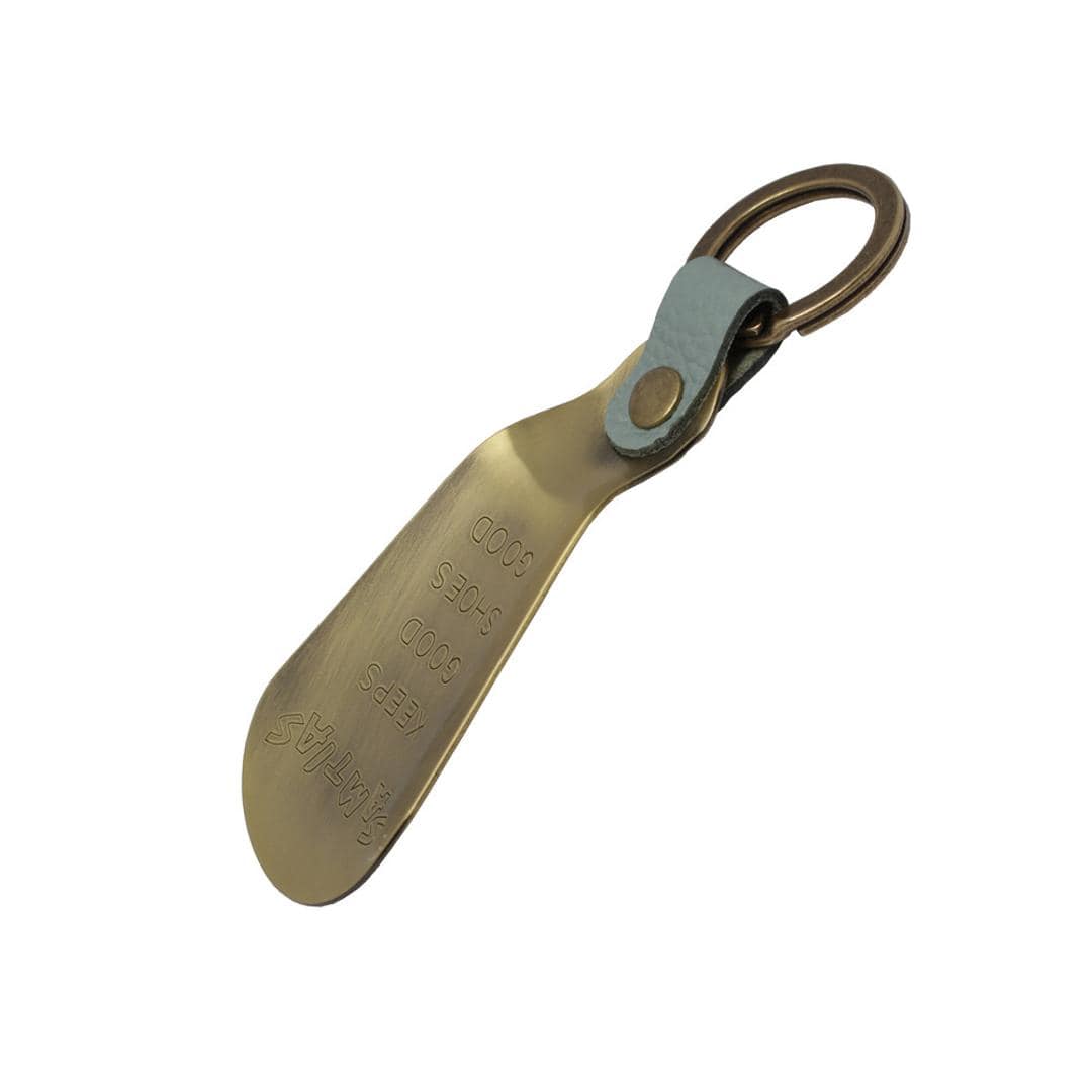 SAMTIAS ハンド シューホーン 通販 日本製 靴べら 携帯 金属 靴ベラ 携帯用 携帯用靴ベラ 携帯靴べら くつべら シューホン キーホルダー 贈り物 ギフト サムティアス 真鍮 真ちゅう レザー リング ポケットサイズ メンズ 男性 おしゃれ 靴小物 アクアスカイ ・