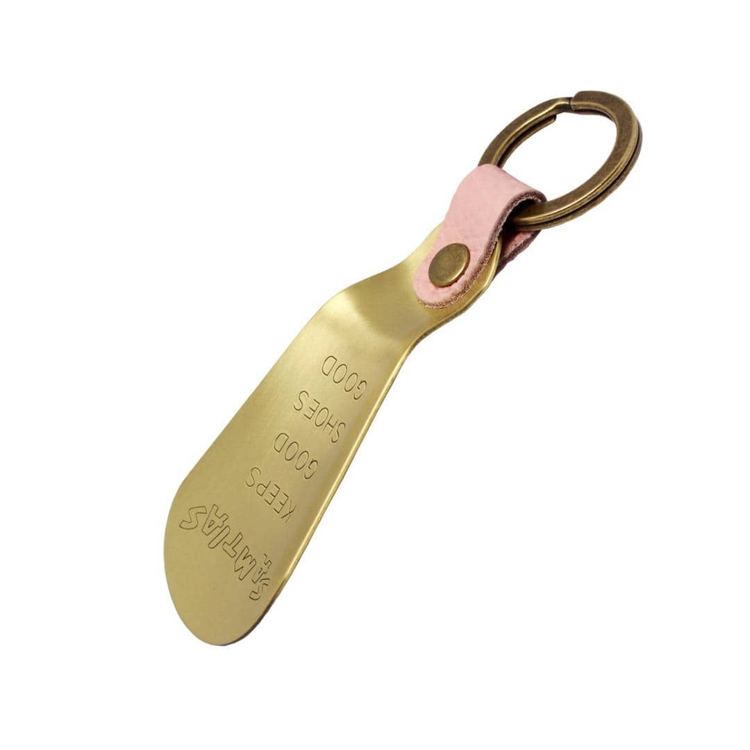 SAMTIAS ハンド シューホーン 通販 日本製 靴べら 携帯 金属 靴ベラ 携帯用 携帯用靴ベラ 携帯靴べら くつべら シューホン キーホルダー 贈り物 ギフト サムティアス 真鍮 真ちゅう レザー リング ポケットサイズ メンズ 男性 おしゃれ 靴小物 ピンク ・