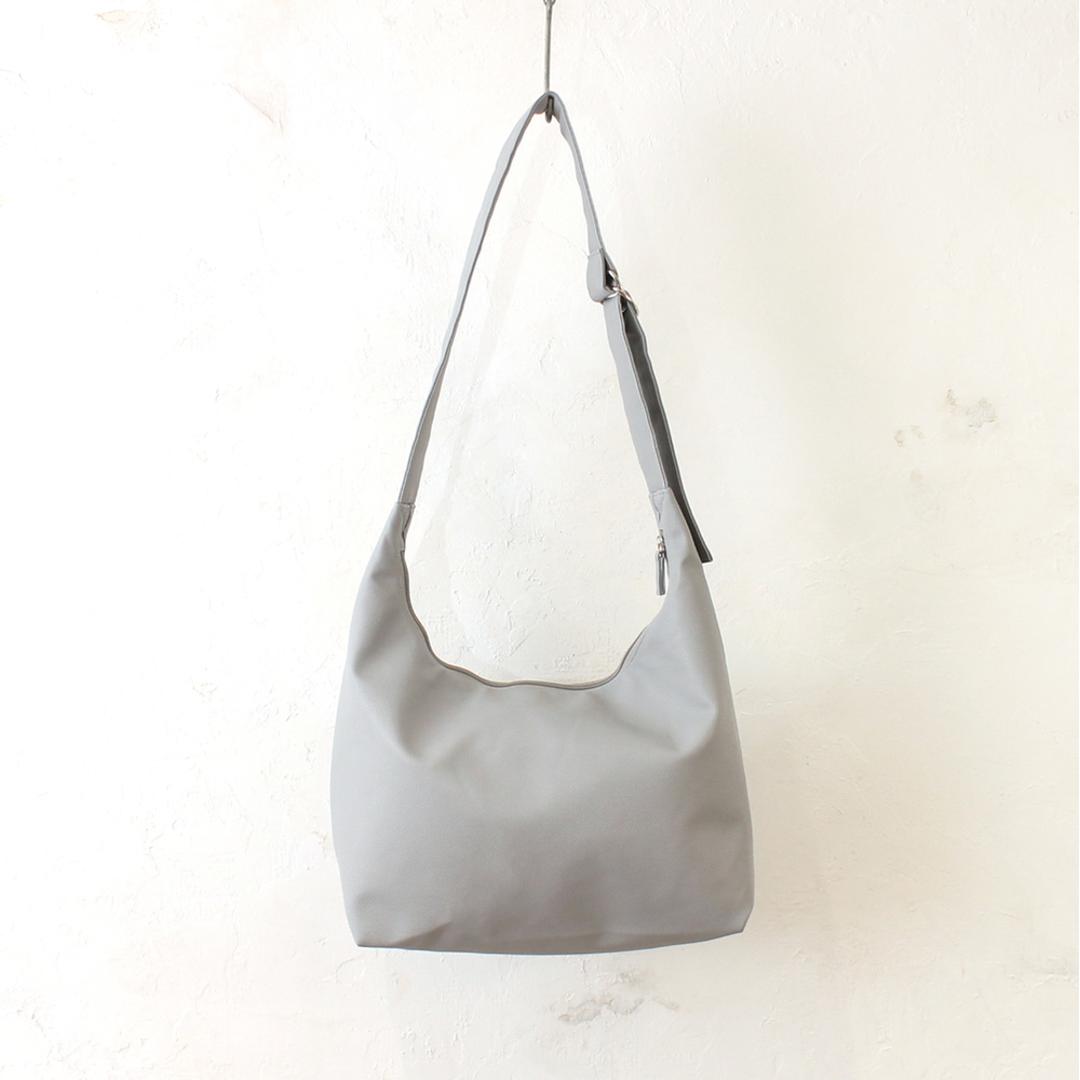 ショルダーバッグ レディース 通販 ワンショルダーバッグ フェイクレザー 斜め掛けバッグ 大容量 レディースバッグ 通勤 通学 おしゃれ かわいい シンプル カジュアル マザーバッグ 軽量 長さ調節可能 肩掛け 女性 大人 デイリーバッグ ギフト 贈り物 グレー ・