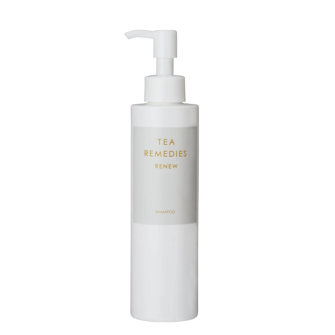 エイジングケアシャンプー 通販 エイジングケア シャンプー TEA REMEDIES RENEW ティーレメディーズ リニュー 200mL アミノ酸系 ダメージケア キューティクル 天然成分 紅茶エキス ナチュラル 色落ち防止 アッサムティー ヘアケア 美容 ホワイト ・