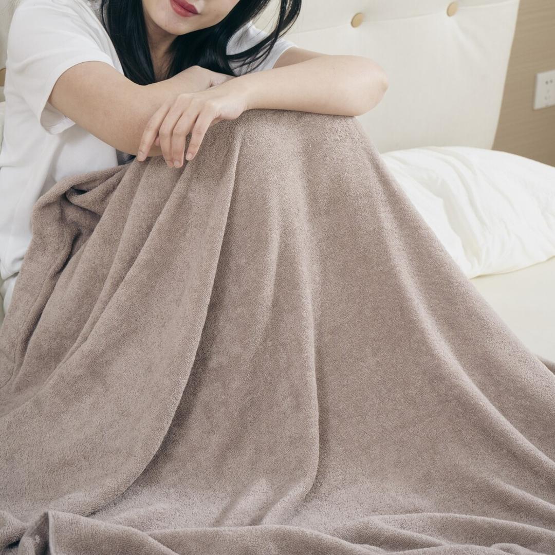 タオルケット 綿100% シングル 通販 コットンタオルケット ケット 大判タオルケット 毛布 布団 ふとん 大判 ブランケット ひざ掛け 膝掛け 膝掛 寝具 寝室 オールシーズン 車内 リビング キャンプ アウトドア お昼寝 昼寝 インテリア モカブラウン ・