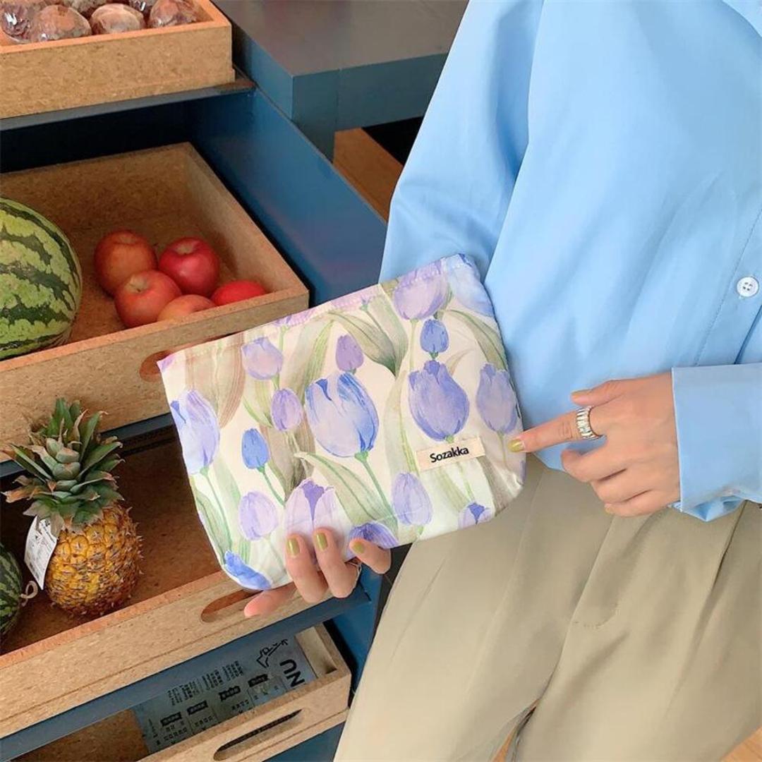 コスメポーチ トラベルポーチ 大容量 通販 化粧ポーチ ポーチ 化粧入れ コスメ入れ 小物入れ メイクポーチ 化粧 コスメ 収納 コンパクト 持ち運び 便利 かわいい 可愛い おしゃれ 旅行 トラベル レディースバッグ 韓国 バッグ 小物 雑貨 P ・