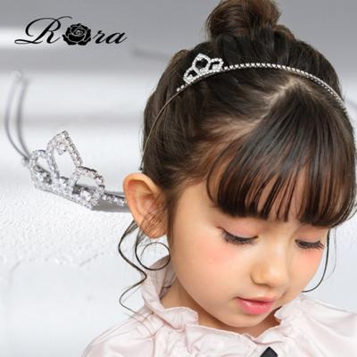 Rora カチューシャ 通販 ヘアアクセサリー 髪飾り ヘッドドレス 子供 女の子 可愛い おしゃれ シルバー キラキラ 王冠 ラインストーン 発表会 入園式 卒園式 入学式 子ども用アクセサリー ヘアアレンジ ヘアーアクセサリー キッズファッション