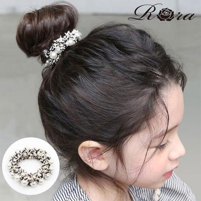 Rora シュシュ キッズ 通販 ルーム 髪飾り お団子 ヘアゴム ポニーテール ツイード パール 女の子 子供 子ども こども フォーマル 大人っぽい 上品 おしゃれ かわいい カジュアル 卒園式 入学式 七五三 誕生日 結婚式 ヘアアレンジ ヘアアクセサリー