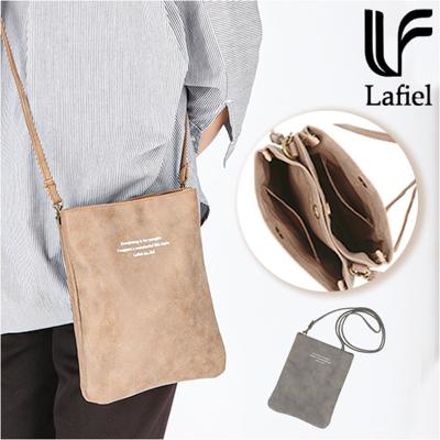 ラフィール バッグ ショルダー 通販 ショルダーバッグ ショルダーバック ミニショルダー 鞄 かばん カバン スマホポーチ ポーチ 斜め掛け ななめ掛け 合皮 大人 シンプル きれいめ カジュアル マグネット レディース かわいい Lafiel 3184400