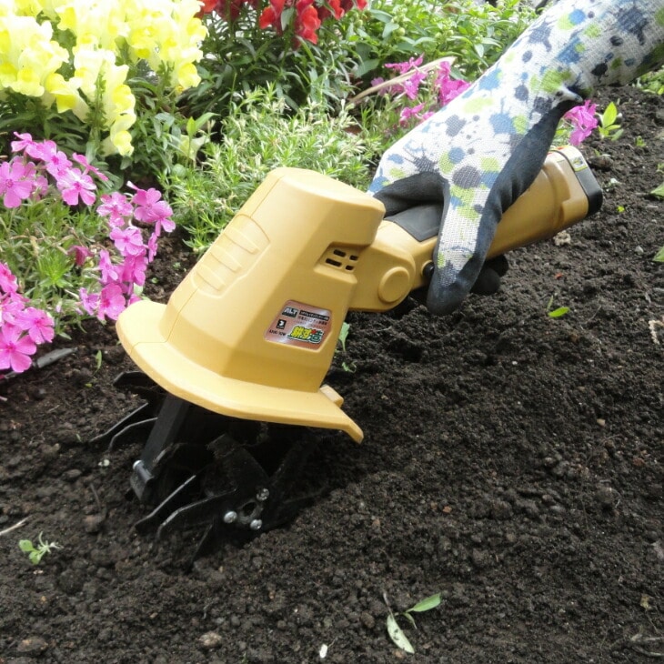 ハンディ耕運機