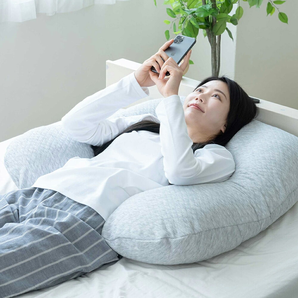 スマホがみやすい包まれ まくら 枕 ピロー