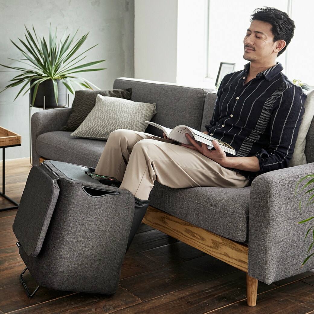 マッサージスツールマルチ ATEX TOR AX-HP374 フットマッサージ マッサージ器 おしゃれ エアバッグ ローラー 振動 USBポート 指圧パーツ付 ヒーター つま先 足裏 足の甲 ふくらはぎ くつろぎ リラックス 休息