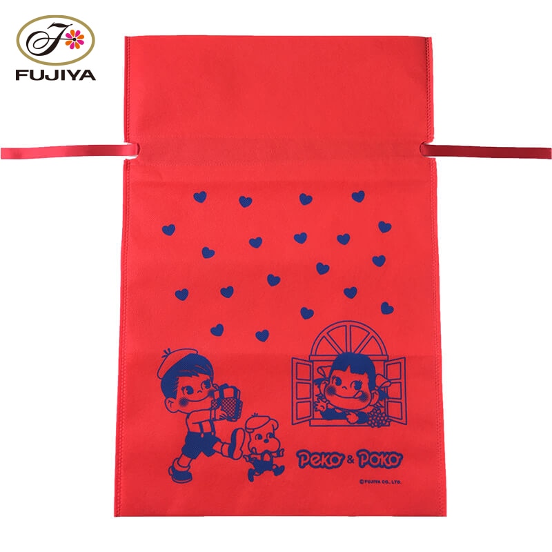 不二家 公式 ペコちゃんギフトバッグ (M) 大人 ギフト 誕生日 バースデー お祝い ラッピング お礼 プレゼント 巾着 巾着袋 キャラクター ペコちゃん ペコ ぺこちゃん PP不織布 サテンリボン