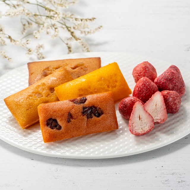 お歳暮 クリスマス 2025 チョコレート お菓子 スイーツ 贈り物 ギフト 千疋屋 パティスリー銀座千疋屋 【冬季限定】いちごショコラ&フィナンシェ