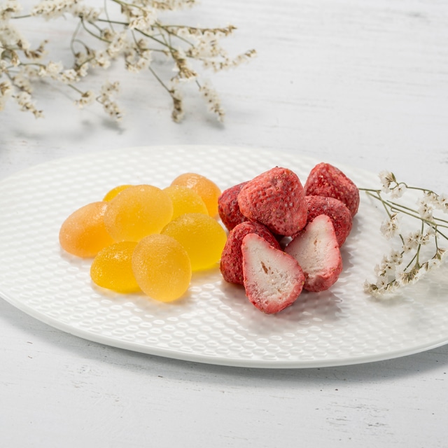 お歳暮 クリスマス 2025 チョコレート お菓子 スイーツ 贈り物 ギフト 千疋屋 パティスリー銀座千疋屋 【冬季限定】いちごショコラ&フルーツゼリー