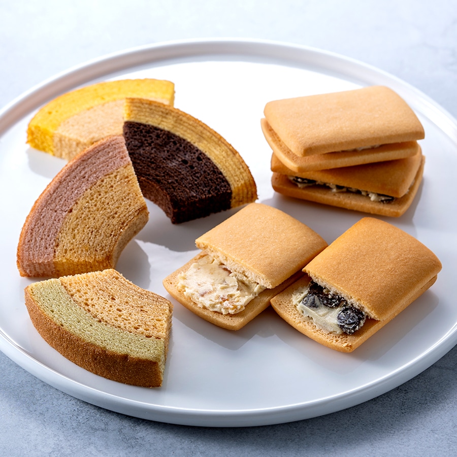 お歳暮 クリスマス 2025 焼き菓子 バームクーヘン 詰合せ お菓子 スイーツ 贈り物 ギフト 千疋屋 パティスリー銀座千疋屋 銀座ガトーセレクション