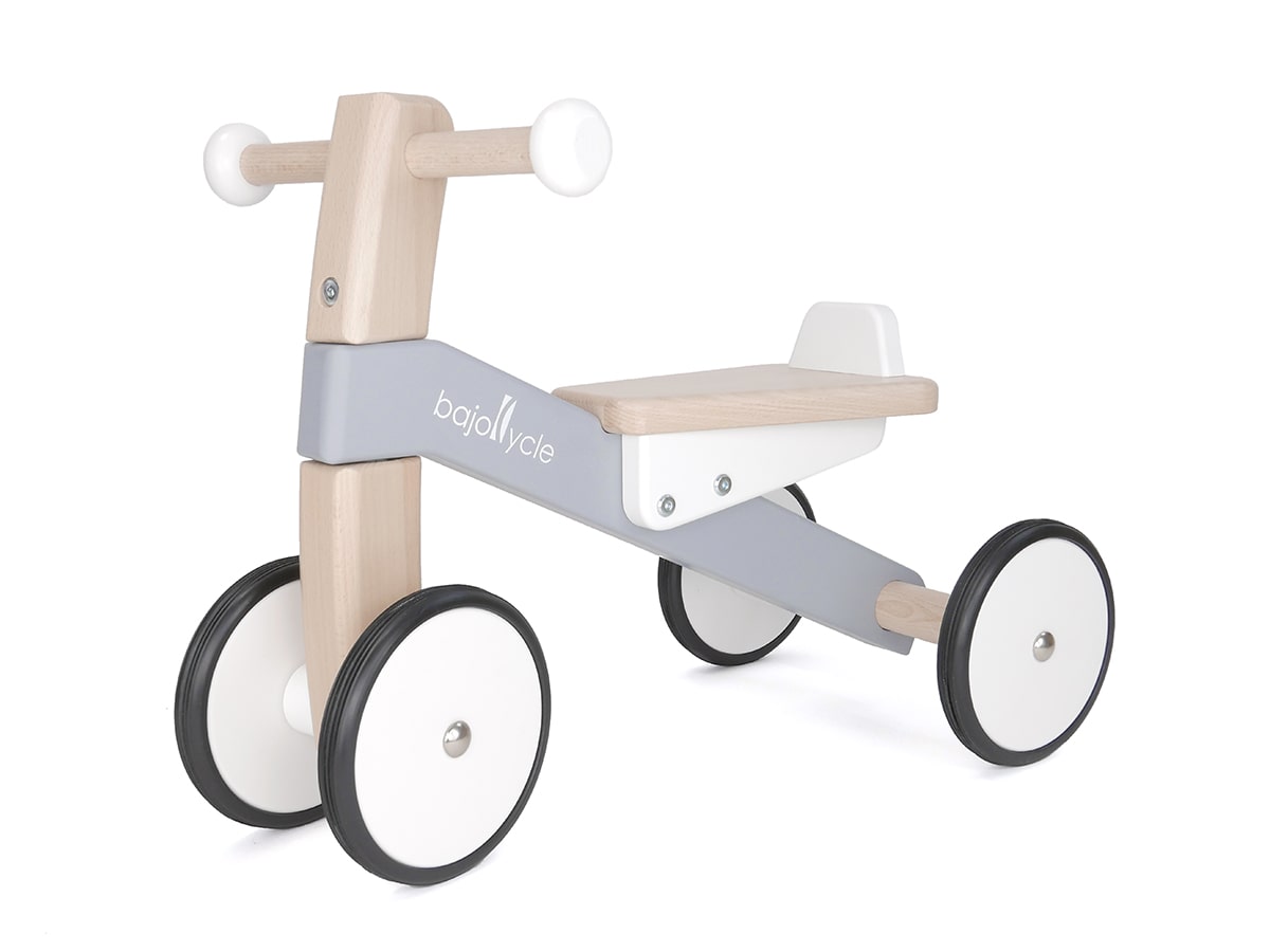 ボーネルンド 木の四輪バイク