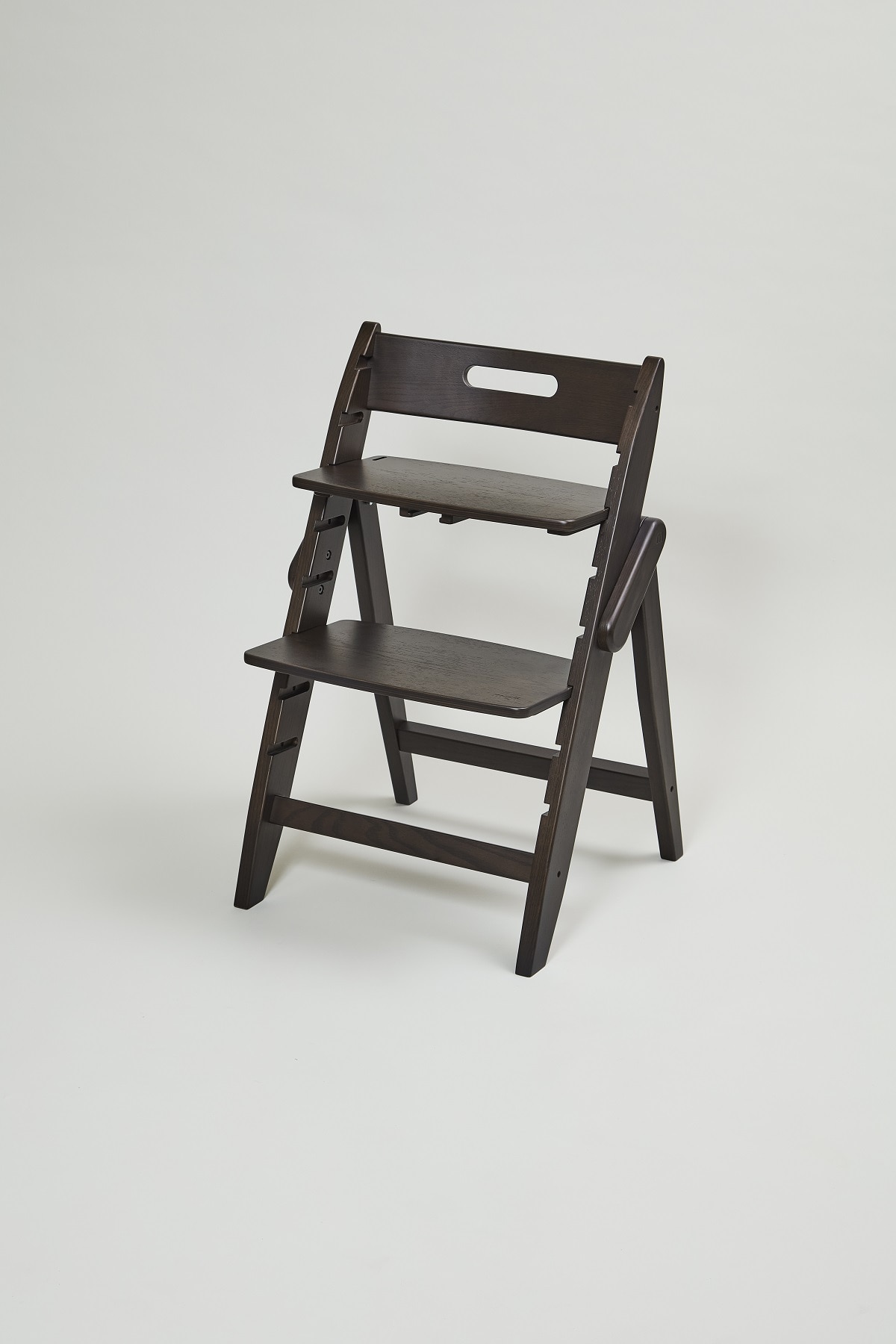 モジ イッピー ハイチェア ベビーチェア トランク moji MOJI