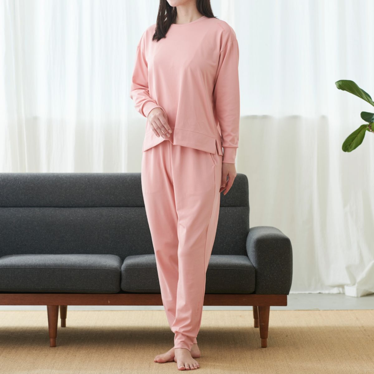 ベネクス リカバリーウェア 一般医療機器 スタンダードドライ+ ロングスリーブクルーネック ジョガーパンツ 上下セット レディース サクラ