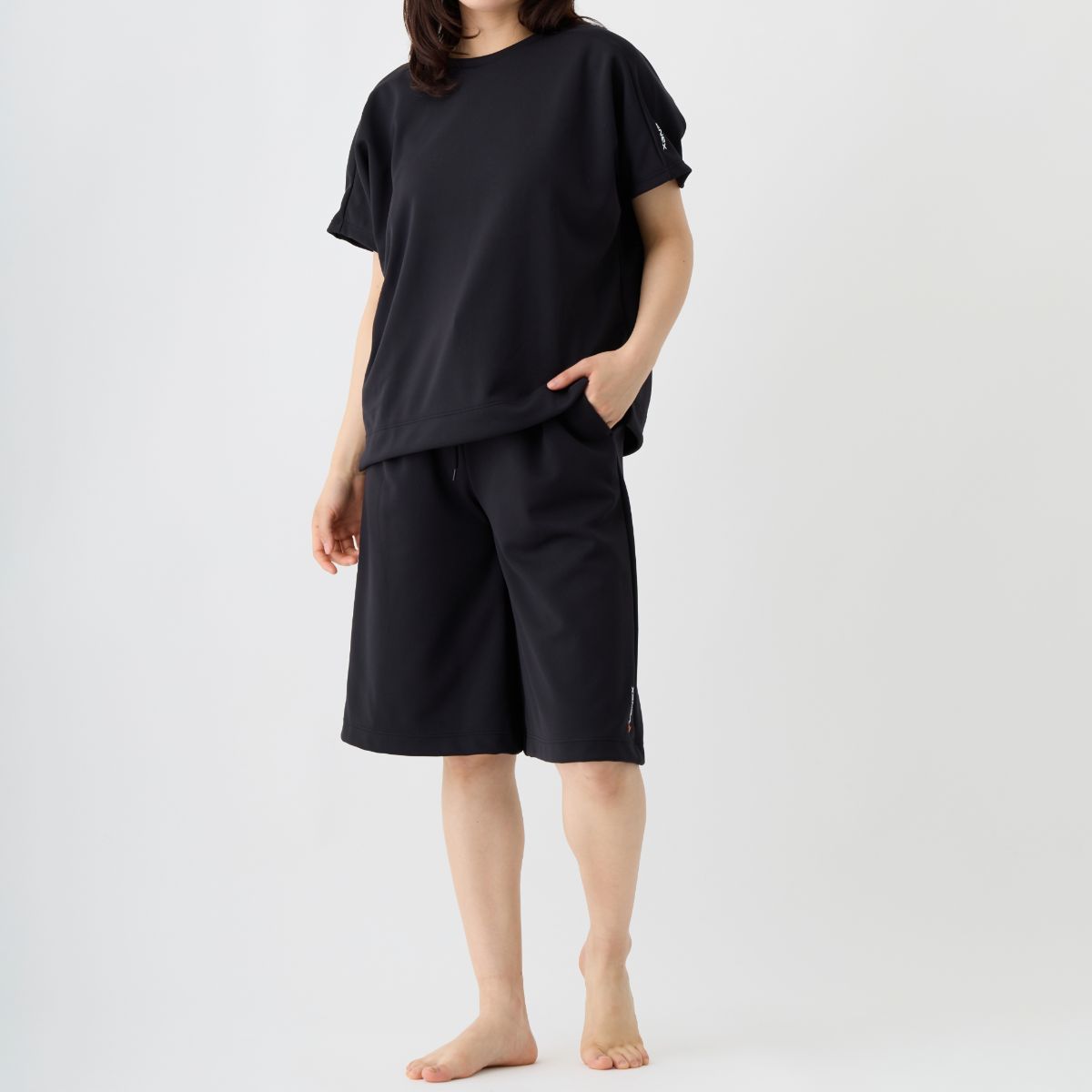 ベネクス リカバリーウェア 一般医療機器 リカバリームーヴ ショートスリーブ ハーフパンツ 上下セット レディース ブラック