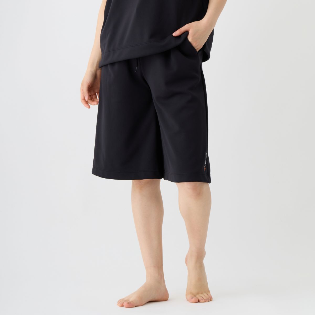 ベネクス リカバリーウェア 一般医療機器 リカバリームーヴ ハーフパンツ レディース ブラック