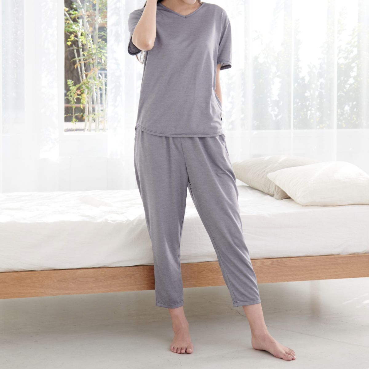 ベネクス リカバリーウェア コンフォートクール レディース 上下セット ショートスリーブ 8分丈テーパードパンツ グレー