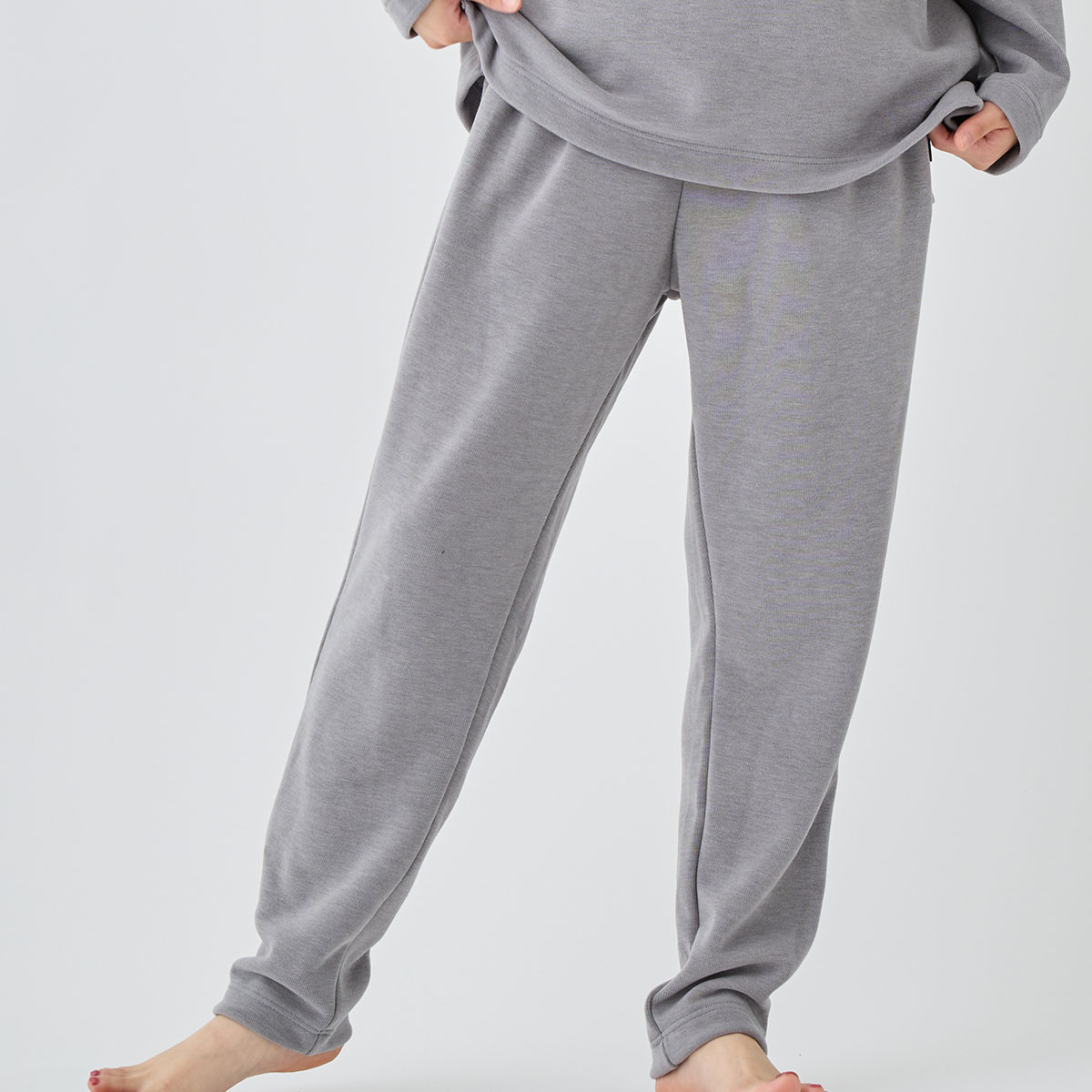 ベネクス リカバリーウェア コンフォートヒート テーパードパンツ レディース スモーキーグレー