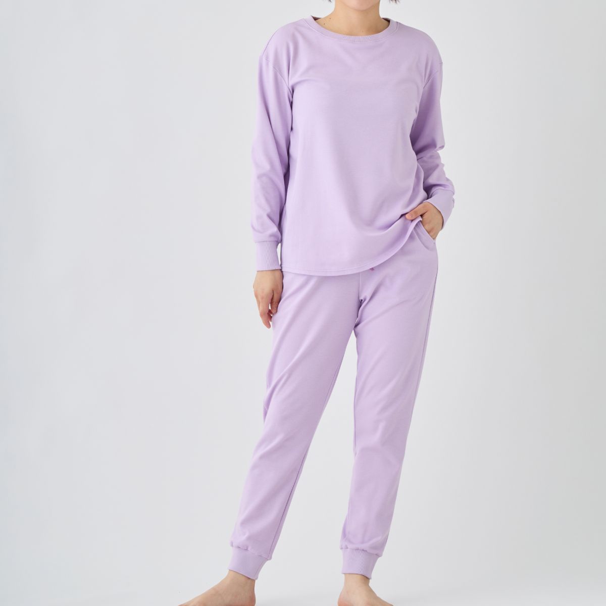 ベネクス リカバリーウェア コンフォートタッチ クルーネック長袖 ジョガーパンツ 上下セット レディース ラベンダー