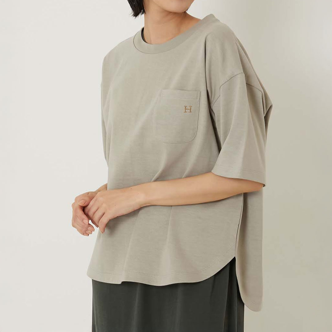 【ハリウッドランチマーケット】Hエンブロイダリー ラウンドヘム ショートスリーブTシャツ ウイメンズ