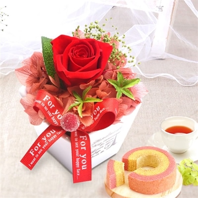 誕生日 プレゼント 送料無料  [薔薇プリザエッフェル・赤] お祝い  花 スイーツ ギフト おしゃれ お菓子 プリザーブドフラワー バラ 花とスイーツ 花とお菓子 女性 60代 70代 80代