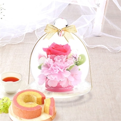 誕生日 プレゼント 送料無料  [ガラスドームM・ピンク] お祝い  花 スイーツ ギフト おしゃれ お菓子 プリザーブドフラワー バラ 花とスイーツ 花とお菓子 女性 60代 70代 80代