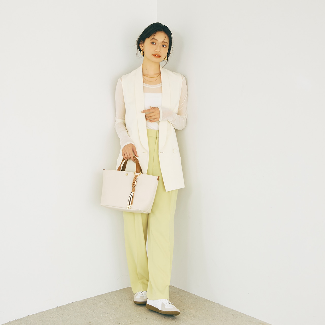 RIPPLE リプル コードチャーム付き 2way トートバッグ オフ FREE