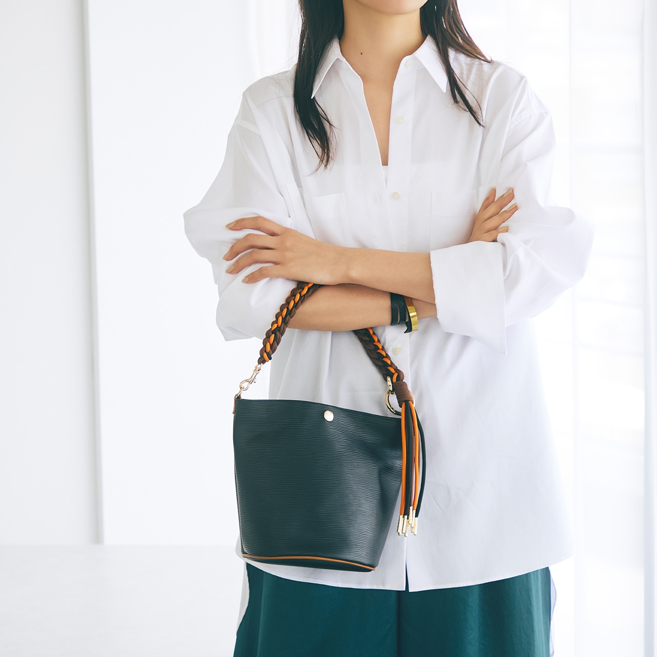 RIPPLE リプル コードハンドル 2way バケツ ショルダーバッグ ブラック FREE