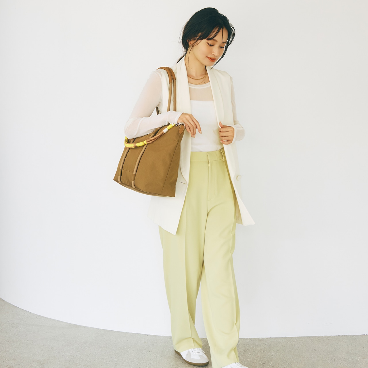 コードチャーム付き ビッグ トートバッグ キャメル FREE