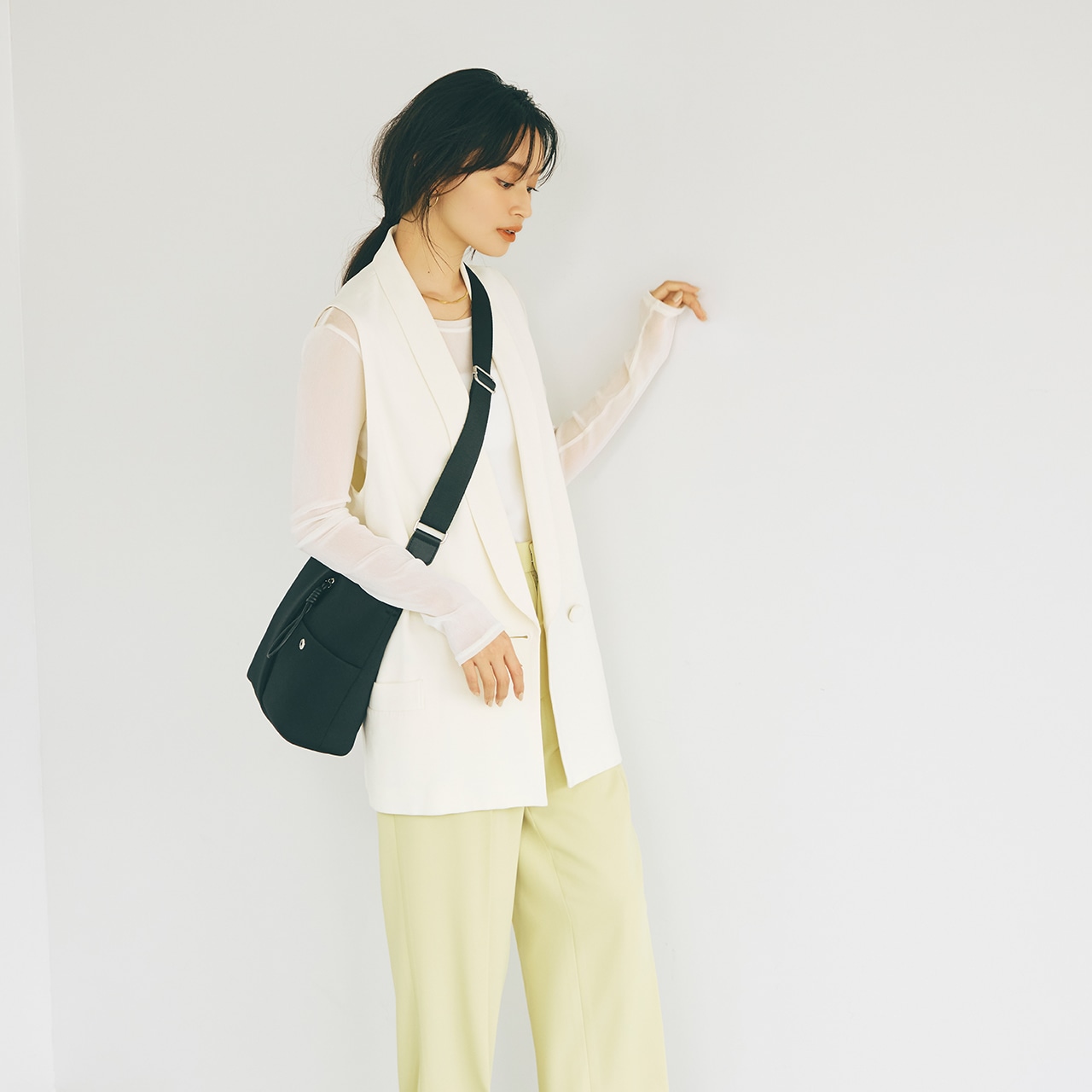 SORT ソート ネオプレン ショルダーバッグ ブラック FREE