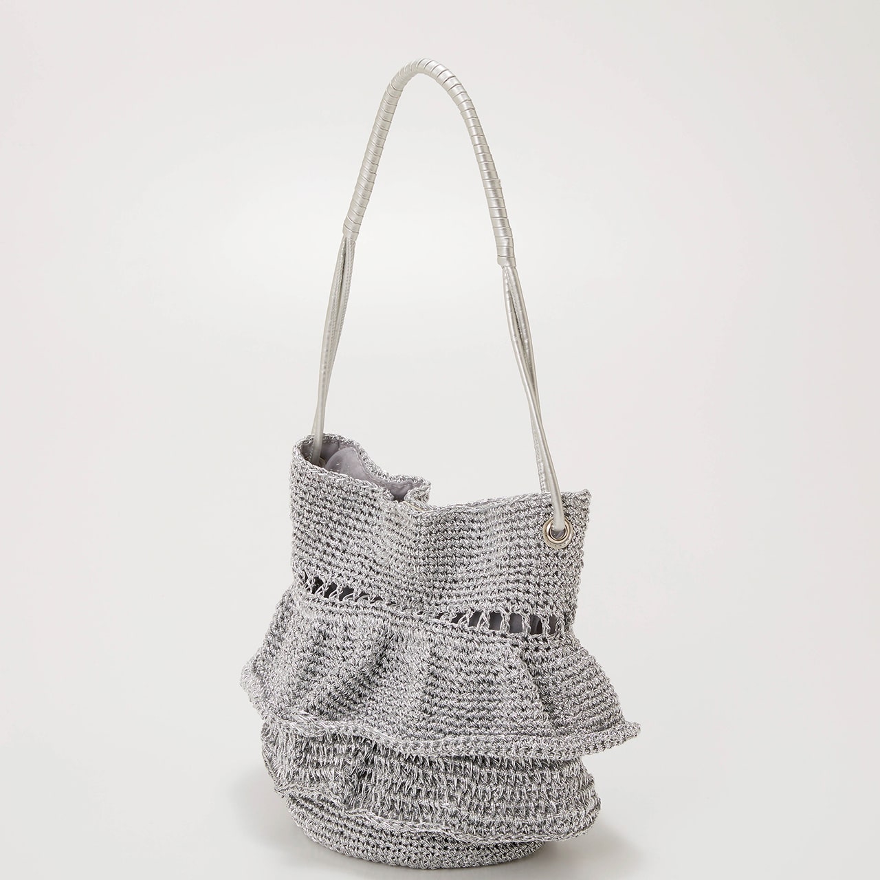 【TREASURE TOPKAPI】メタルコード フリル ショルダーバッグ シャンパン FREE