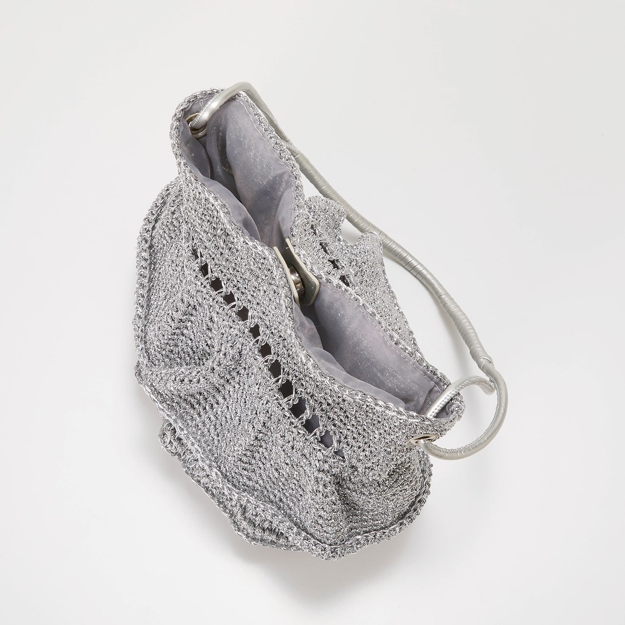 【TREASURE TOPKAPI】メタルコード フリル ショルダーバッグ シャンパン FREE