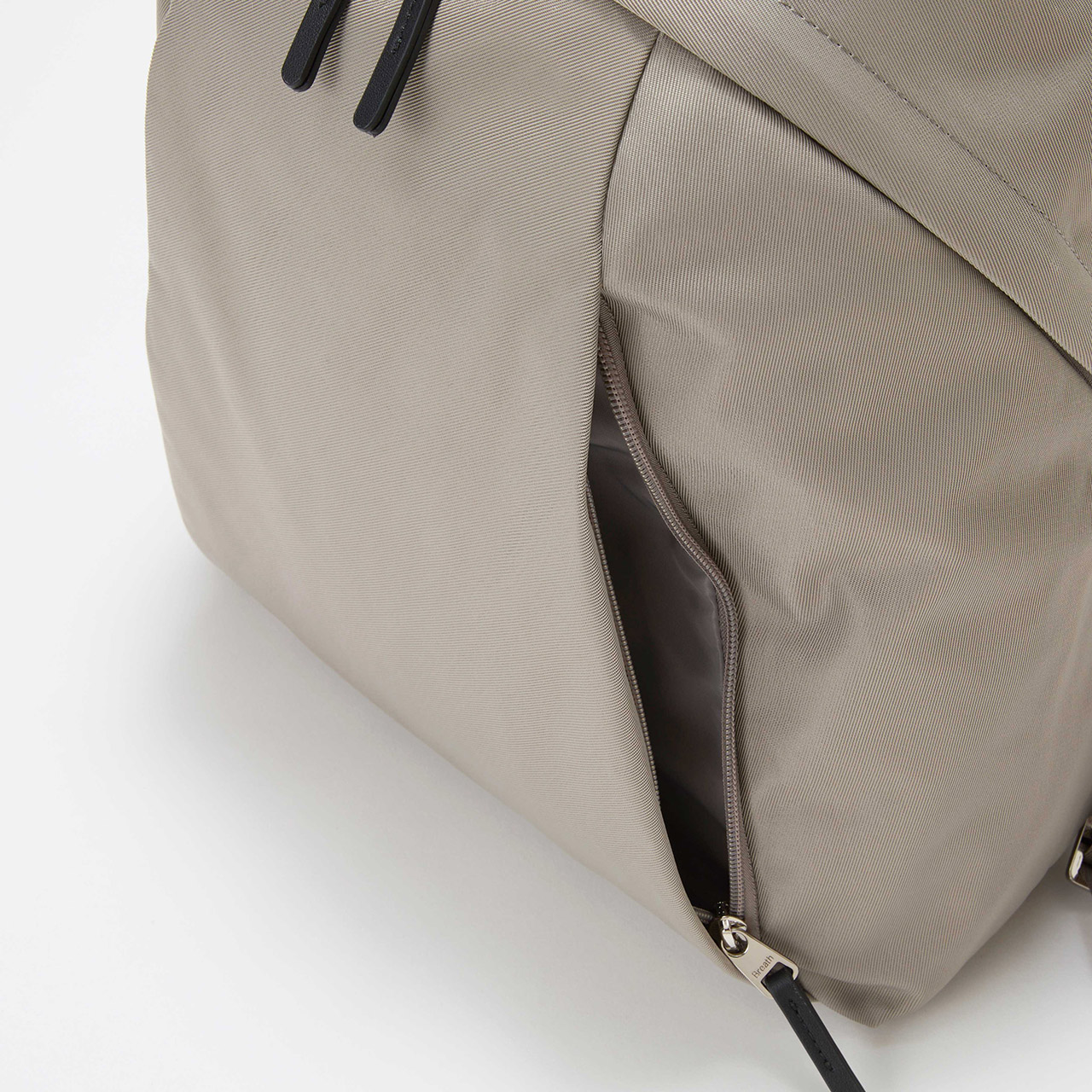 【Breath TOPKAPI】【撥水】マット ナイロン リュック ベージュ FREE