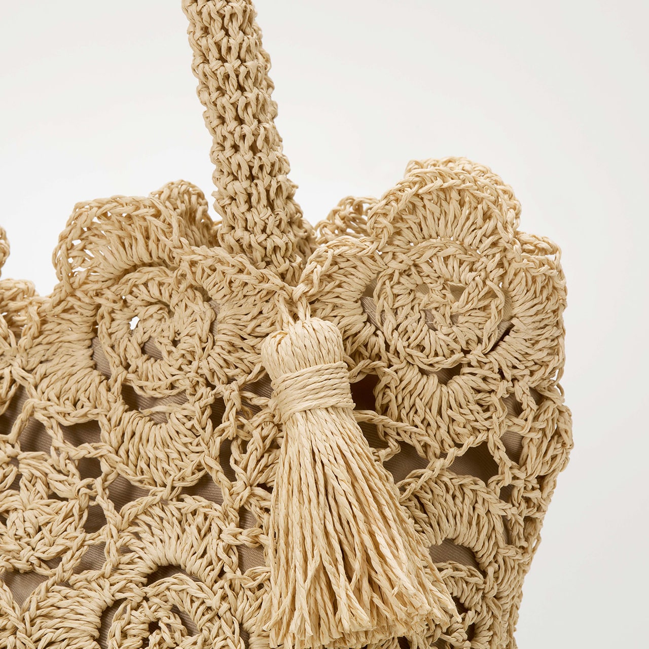 【TREASURE TOPKAPI】フラワーモチーフ ペーパー トートバッグ グレージュ FREE