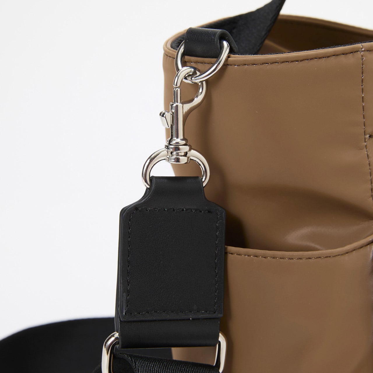 【Breath TOPKAPI】Train 防水ポリエステル ショルダー付き A4 トートバッグ / キャリー対応 ブラウン FREE