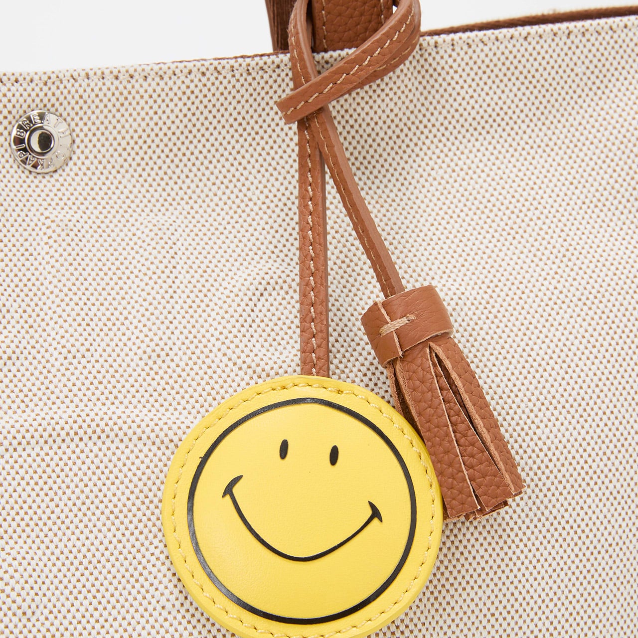 【Breath TOPKAPI】SMILE COLLECTION エンボス スマイル ビッグ トートバッグ /スマイルチャーム付き ベージュ FREE